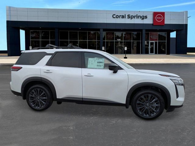 New 2026 Nissan Pathfinder SL w/ SL Premium Package image 6