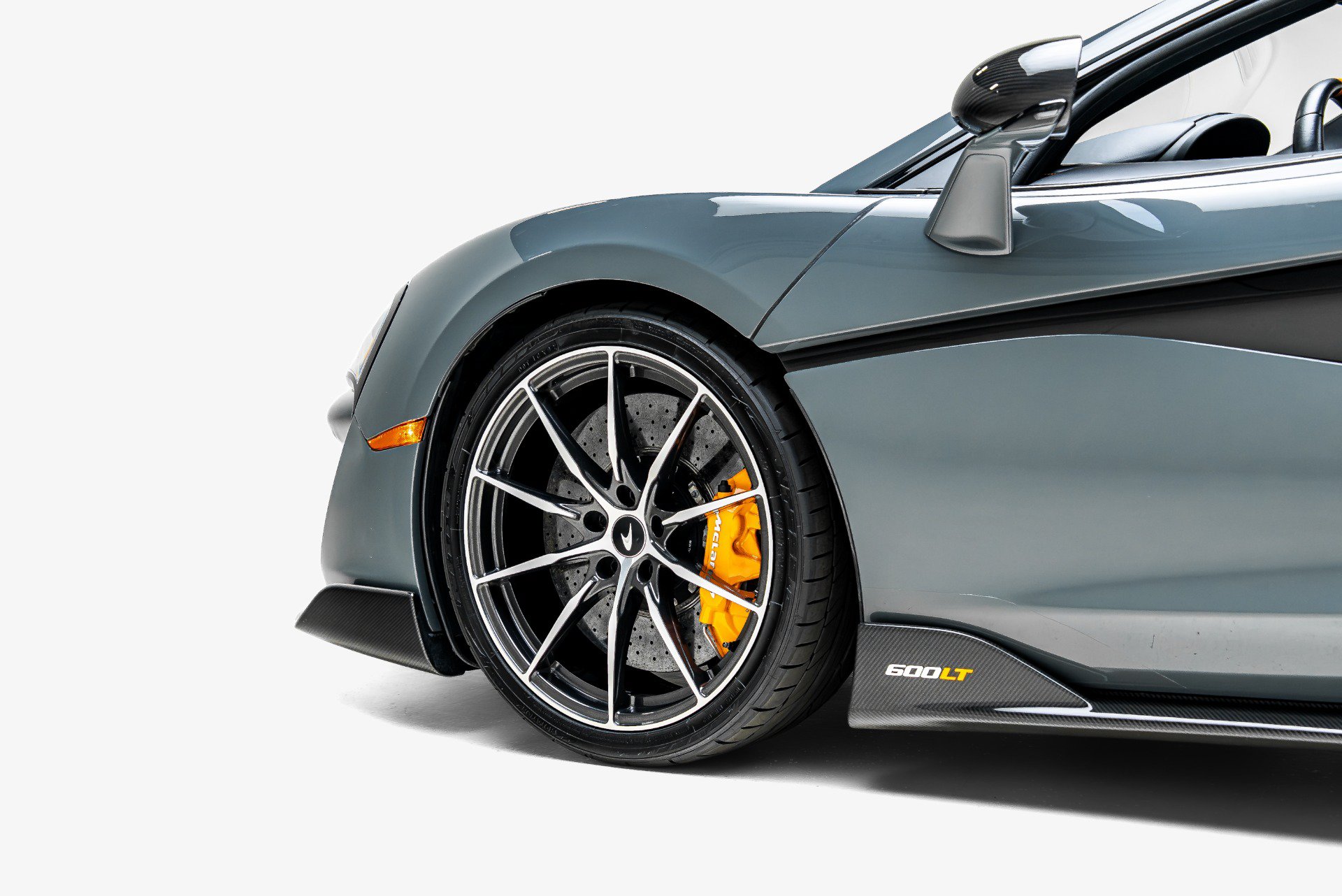 Used 2020 McLaren 600LT Spider RWD image 23