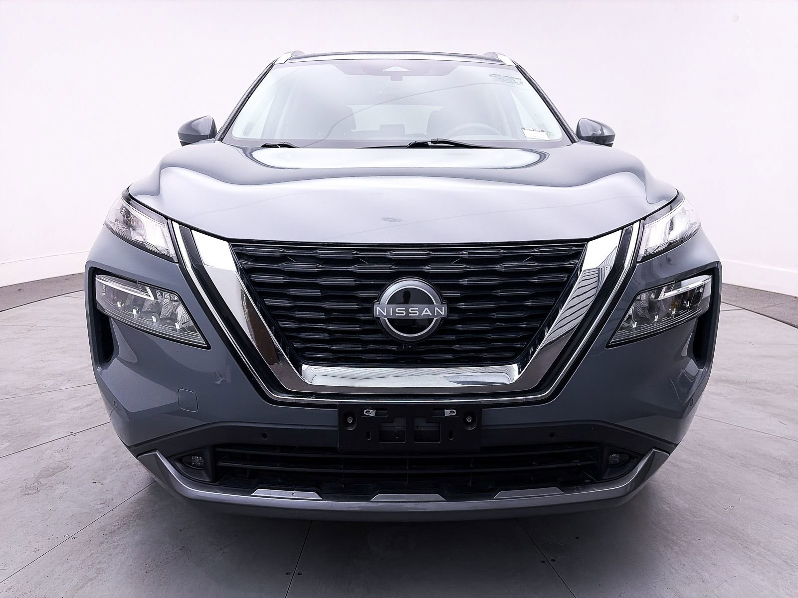 Used 2022 Nissan Rogue SL w/ SL Premium Package image 12