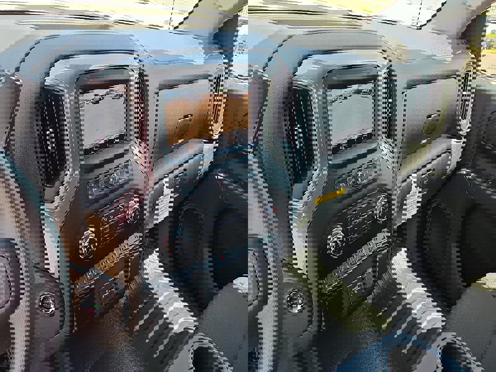 New 2026 GMC Sierra 1500 Pro image 18