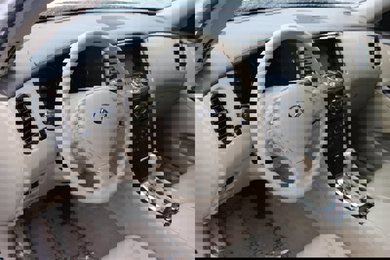 Used 2011 INFINITI EX35 Journey w/ Premium Pkg image 9