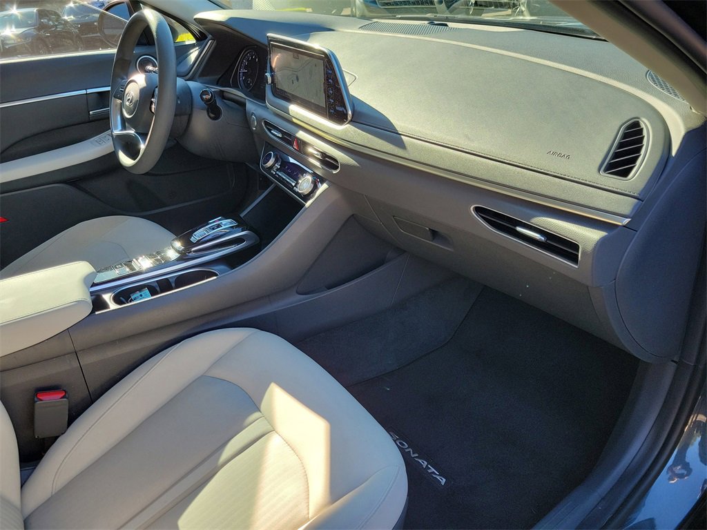 Used 2023 Hyundai Sonata SEL w/ Cargo Package image 38