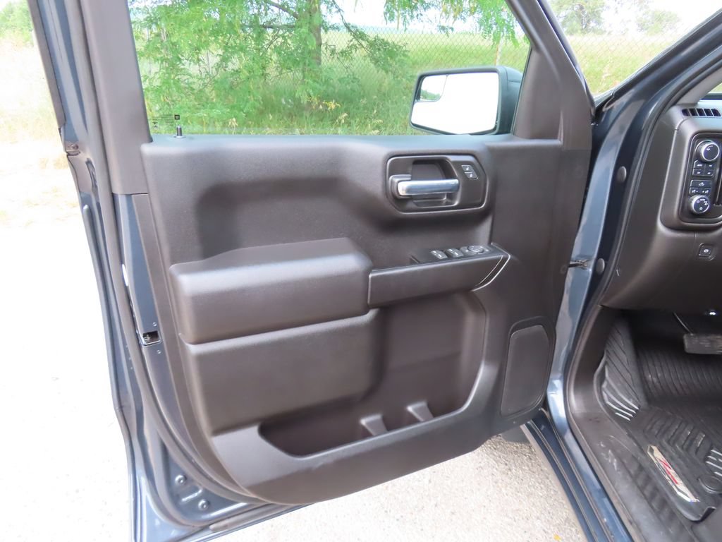 Certified 2021 Chevrolet Silverado 1500 Custom Trail Boss AWD/4WD image 20