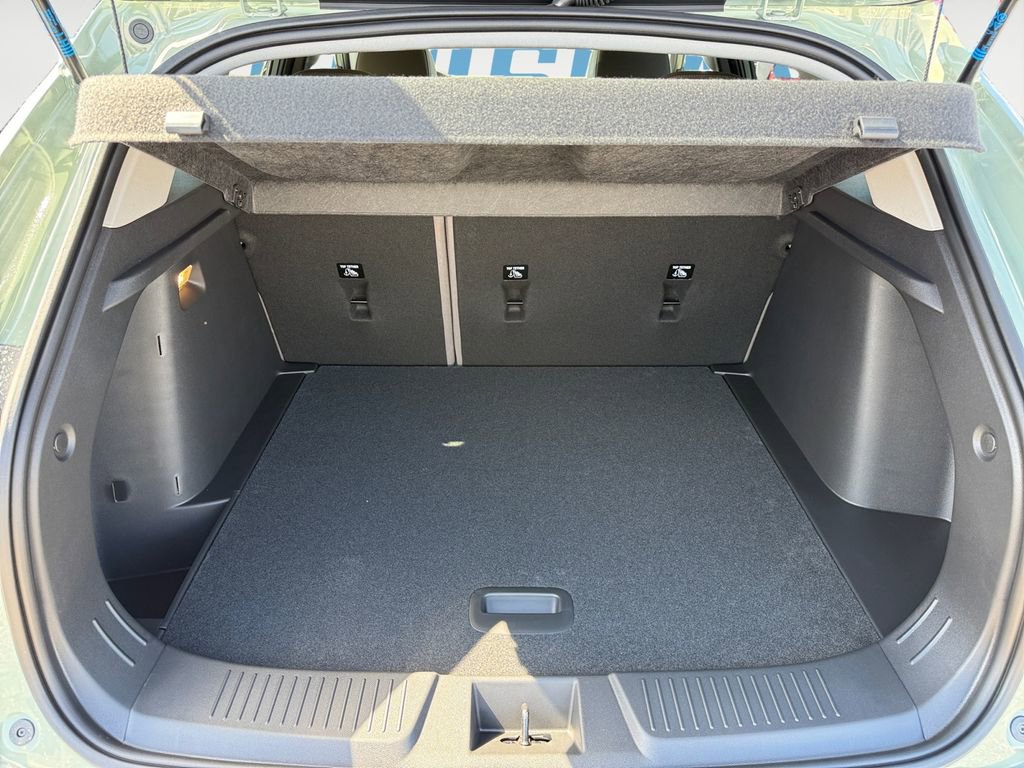 New 2026 Chevrolet Trax ACTIV w/ Driver Confidence Package image 16