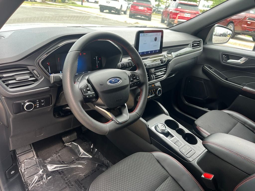 Certified 2026 Ford Escape ST-Line AWD/4WD image 24