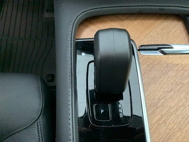 Certified 2024 Volvo XC90 B6 Plus image 16