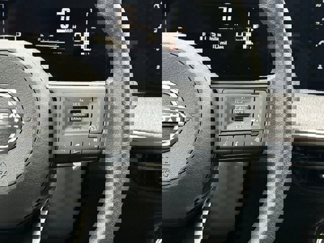 New 2025 Nissan Kicks SV image 21