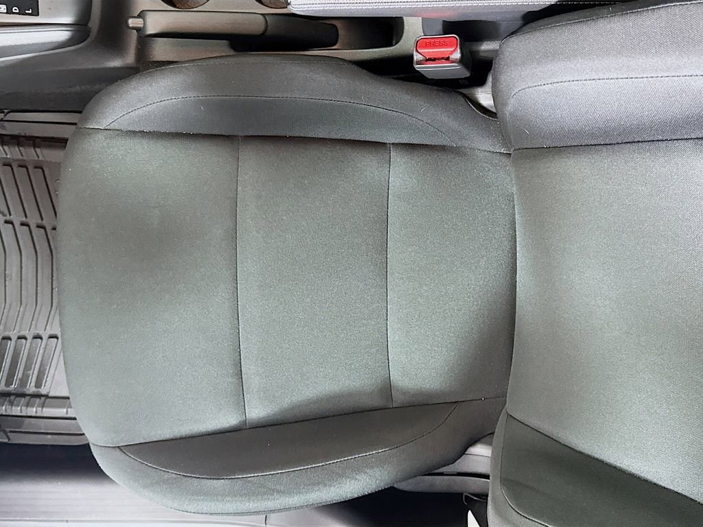 Used 2024 Nissan Kicks S image 19