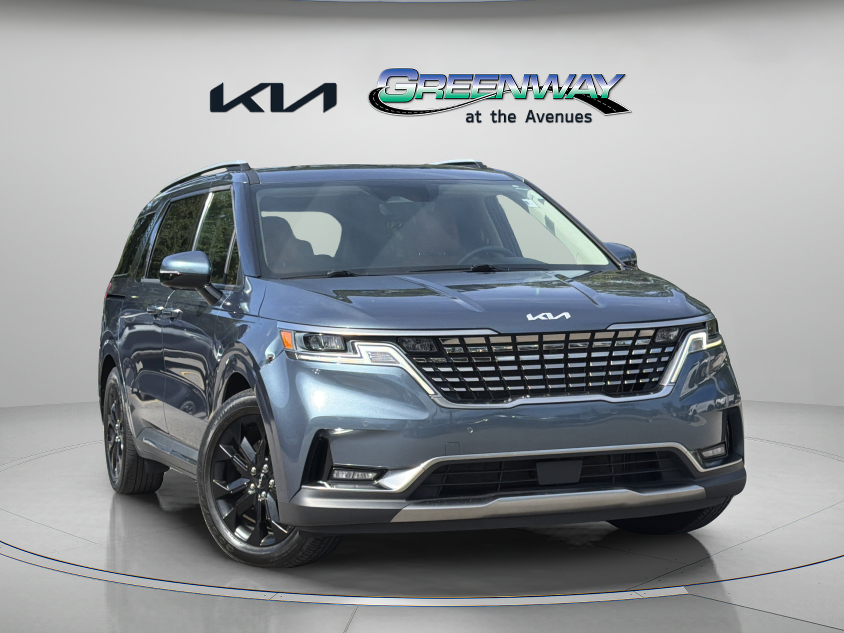 Used 2024 Kia Carnival SX