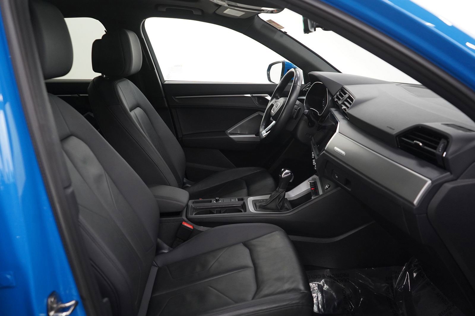 Used 2023 Audi Q3 2.0T Premium image 11