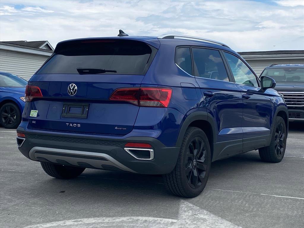 Certified 2023 Volkswagen Taos SE w/ Panoramic Sunroof Package AWD/4WD image 3