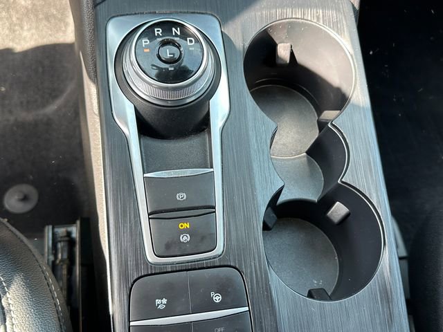 Used 2022 Ford Escape Titanium w/ Titanium Premium Package image 19