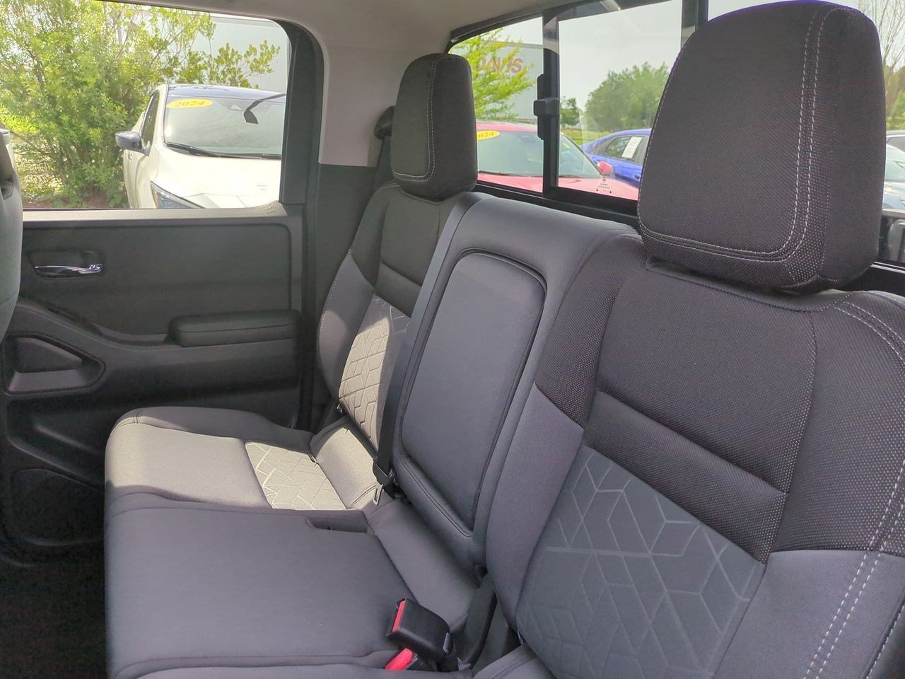 New 2026 Nissan Frontier SV w/ SV Convenience Package RWD image 28