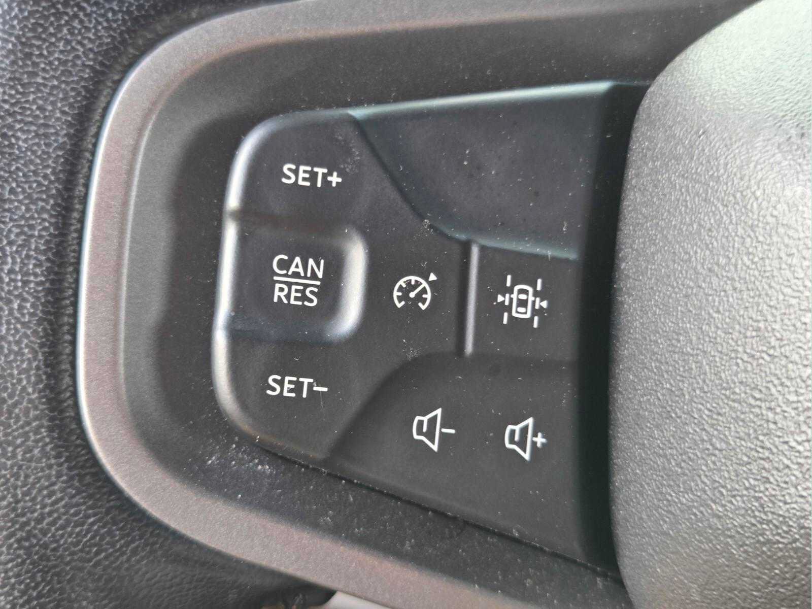 Used 2023 Ford Bronco Black Diamond AWD/4WD image 33
