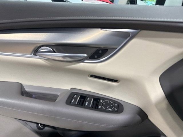 Used 2021 Cadillac XT5 Premium Luxury w/ LPO, Floor Liner Package image 21