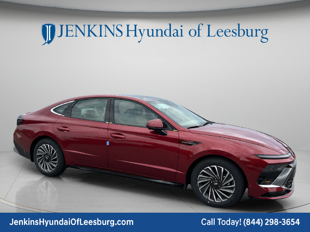 New 2026 Hyundai Sonata Limited FWD image 2