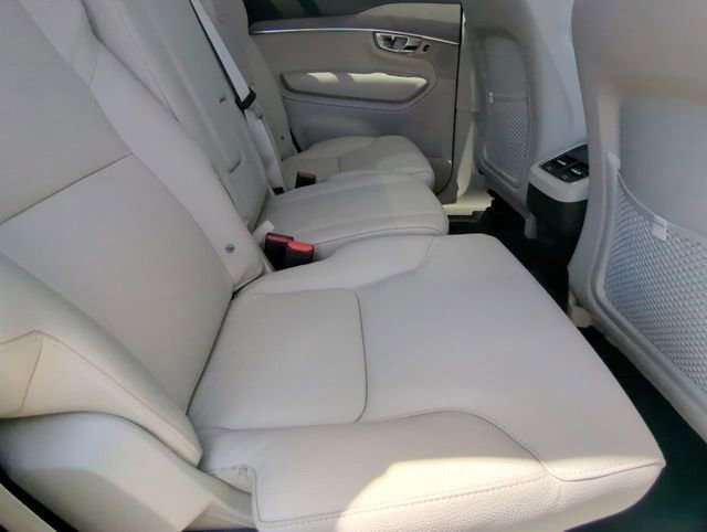 Certified 2025 Volvo XC90 B6 Core image 16