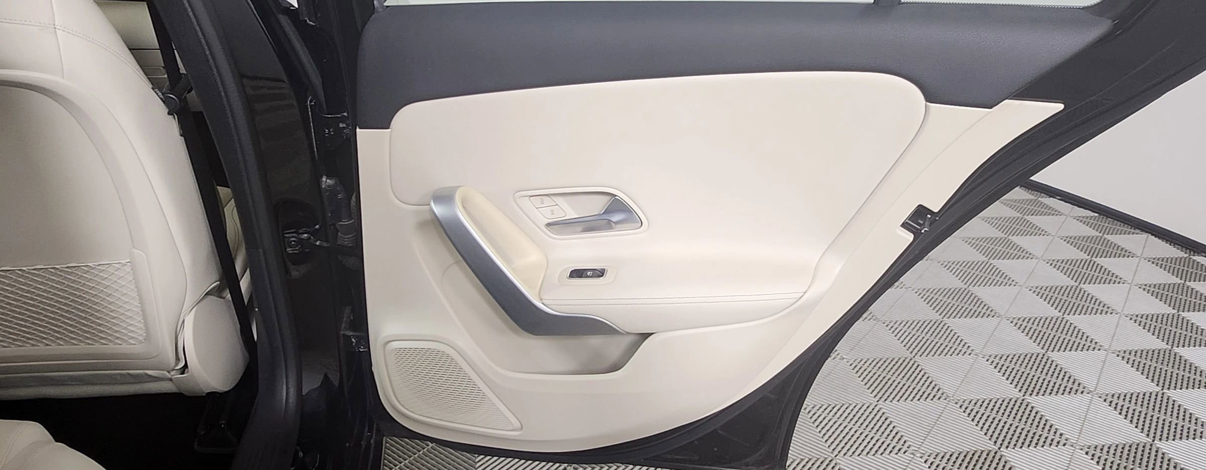 Used 2019 Mercedes-Benz A 220 image 16