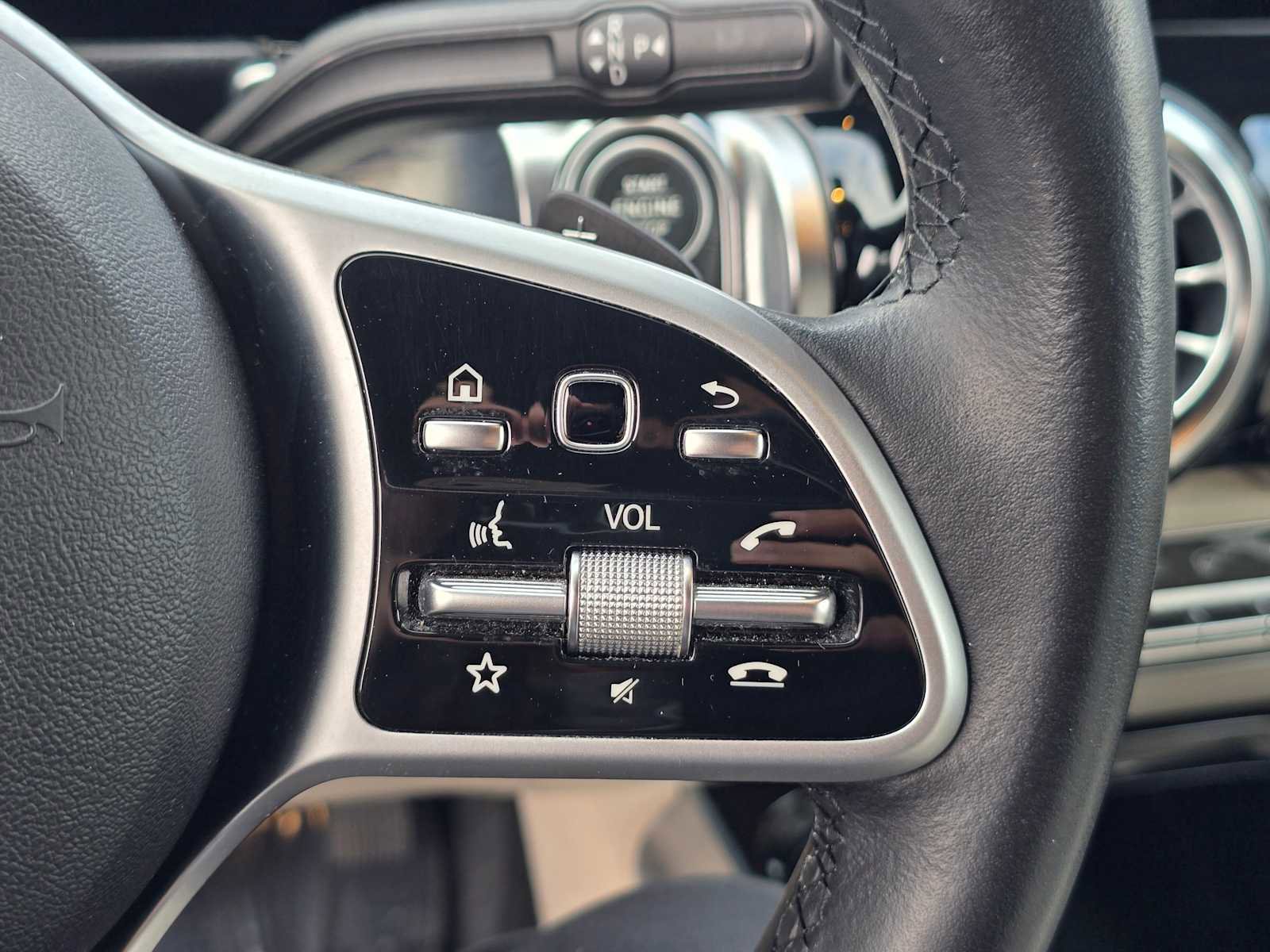 Used 2020 Mercedes-Benz GLB 250 4MATIC image 34