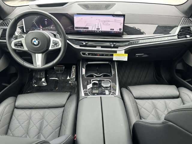 Used 2026 BMW X7 xDrive40i w/ M Sport Package AWD/4WD image 20