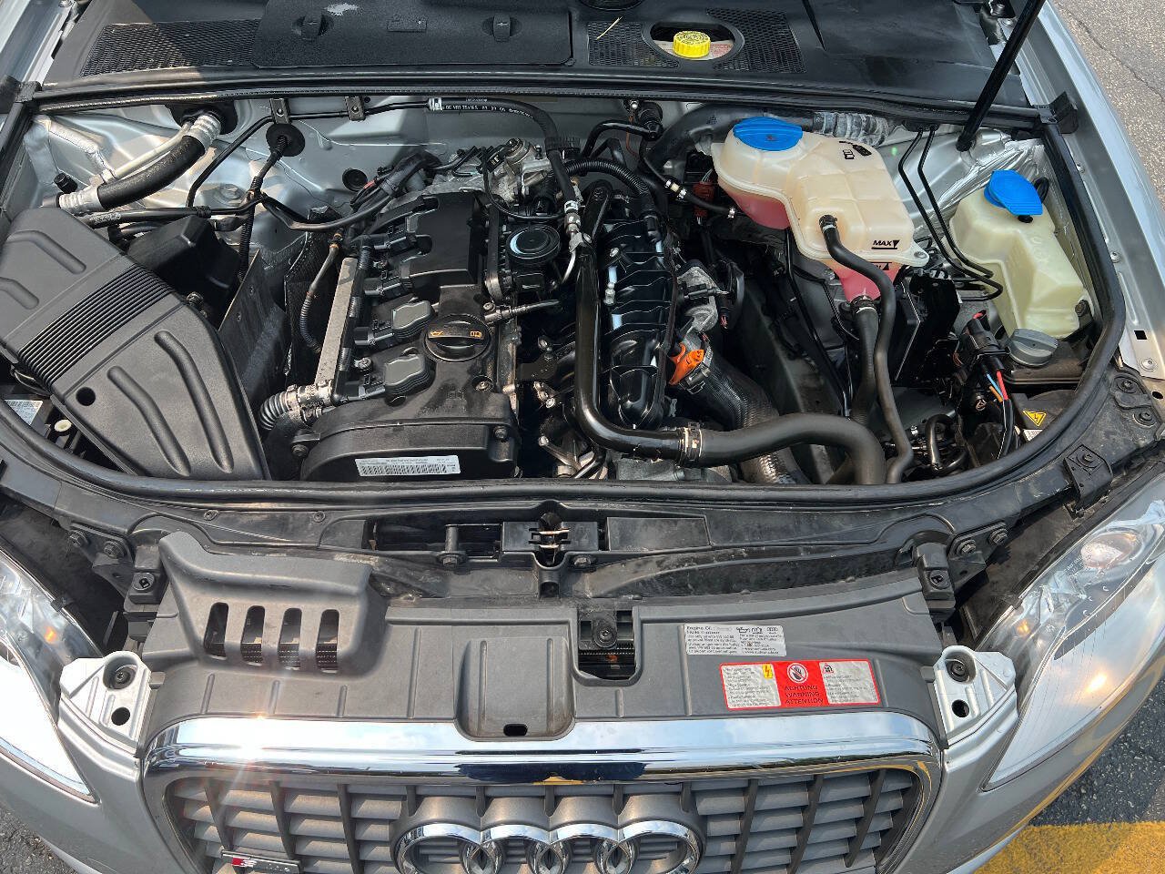 Used 2009 Audi A4 2.0T AWD/4WD image 30