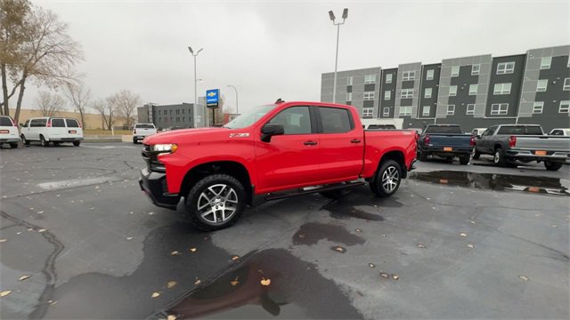 Used 2020 Chevrolet Silverado 1500 LT Trail Boss image 4