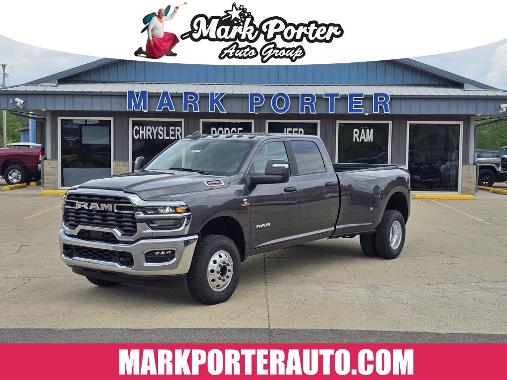 New 2025 RAM 3500 Big Horn image 1