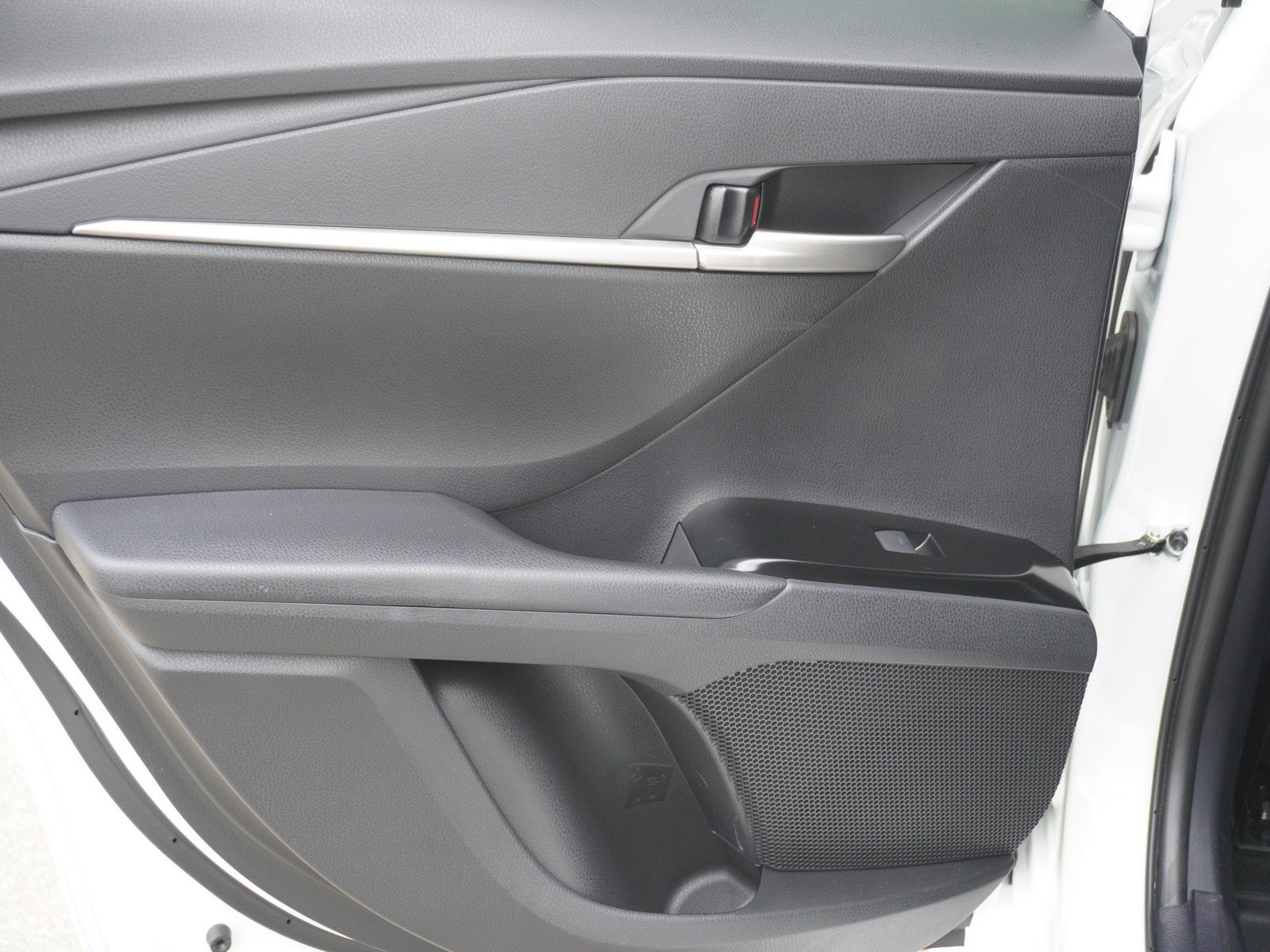 Used 2025 Toyota Camry SE w/ Multimedia Upgrade Package FWD image 12
