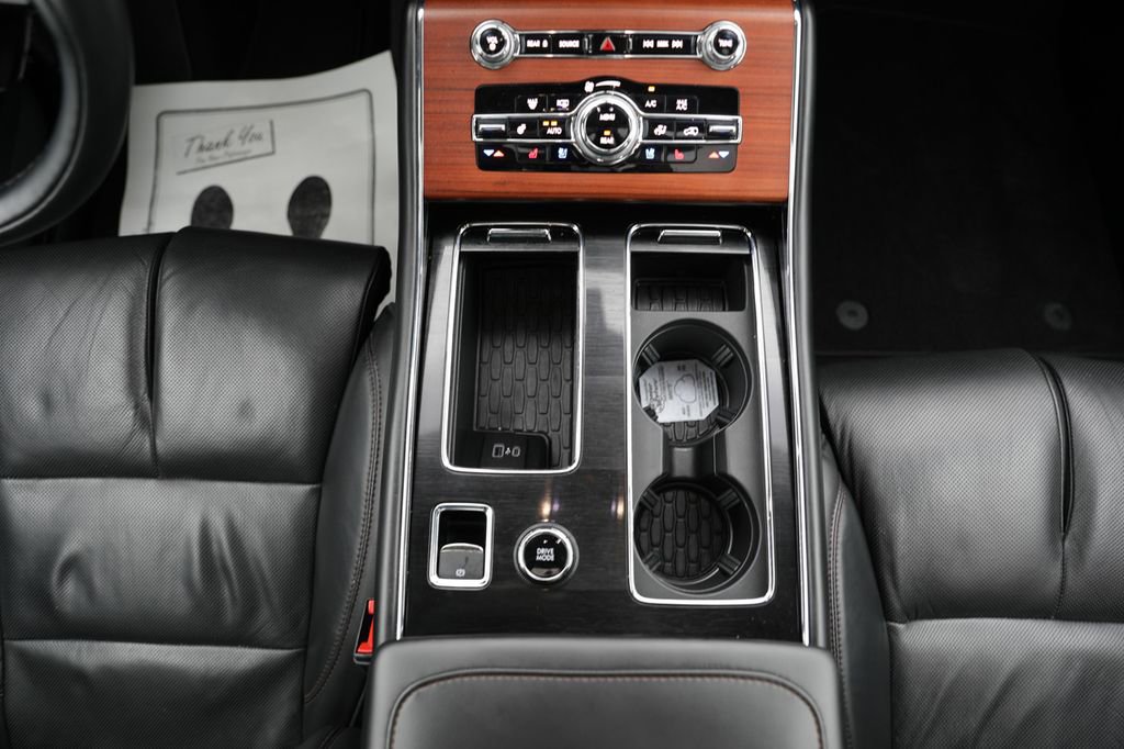 Used 2023 Lincoln Aviator Reserve w/ Equipment Group 201A image 22