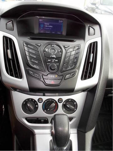 Used 2014 Ford Focus SE image 15