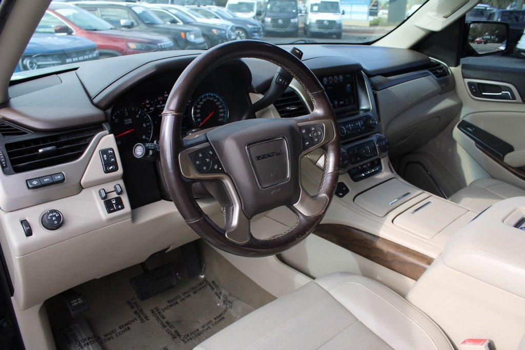 Used 2018 GMC Yukon Denali image 10