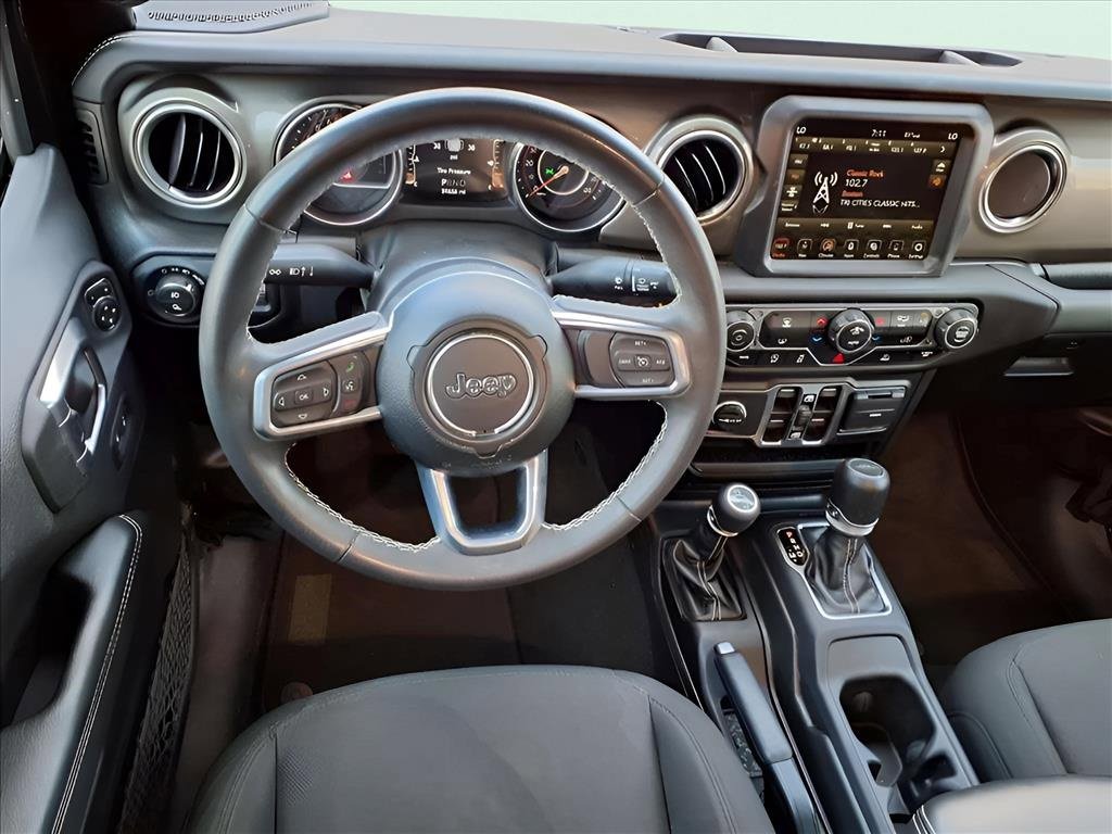 Certified 2023 Jeep Gladiator Overland image 9