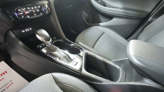 Used 2023 Buick Encore GX Select image 18
