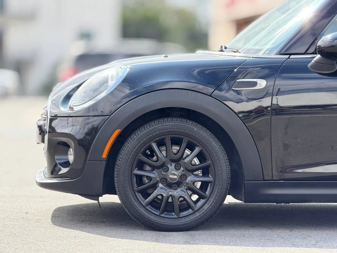 Used 2019 MINI Cooper 2-Door Hardtop image 7