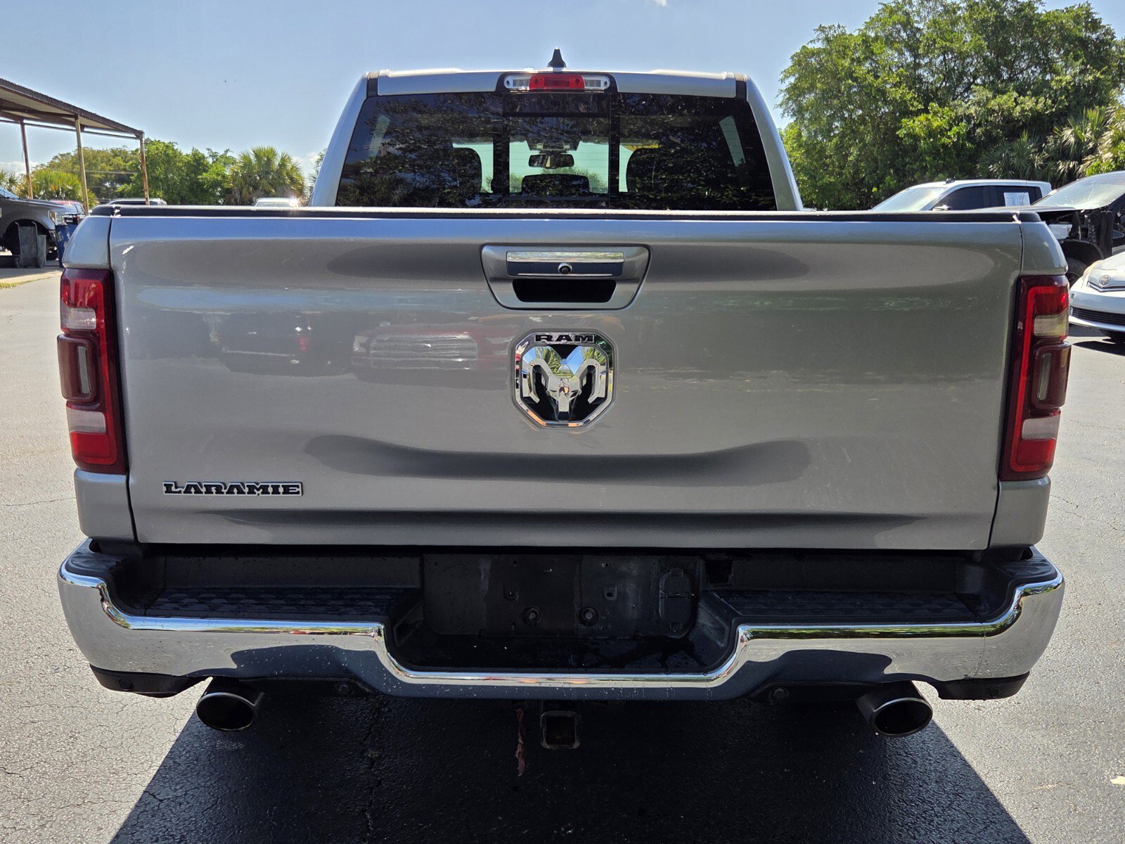 Used 2020 RAM 1500 Laramie RWD image 4
