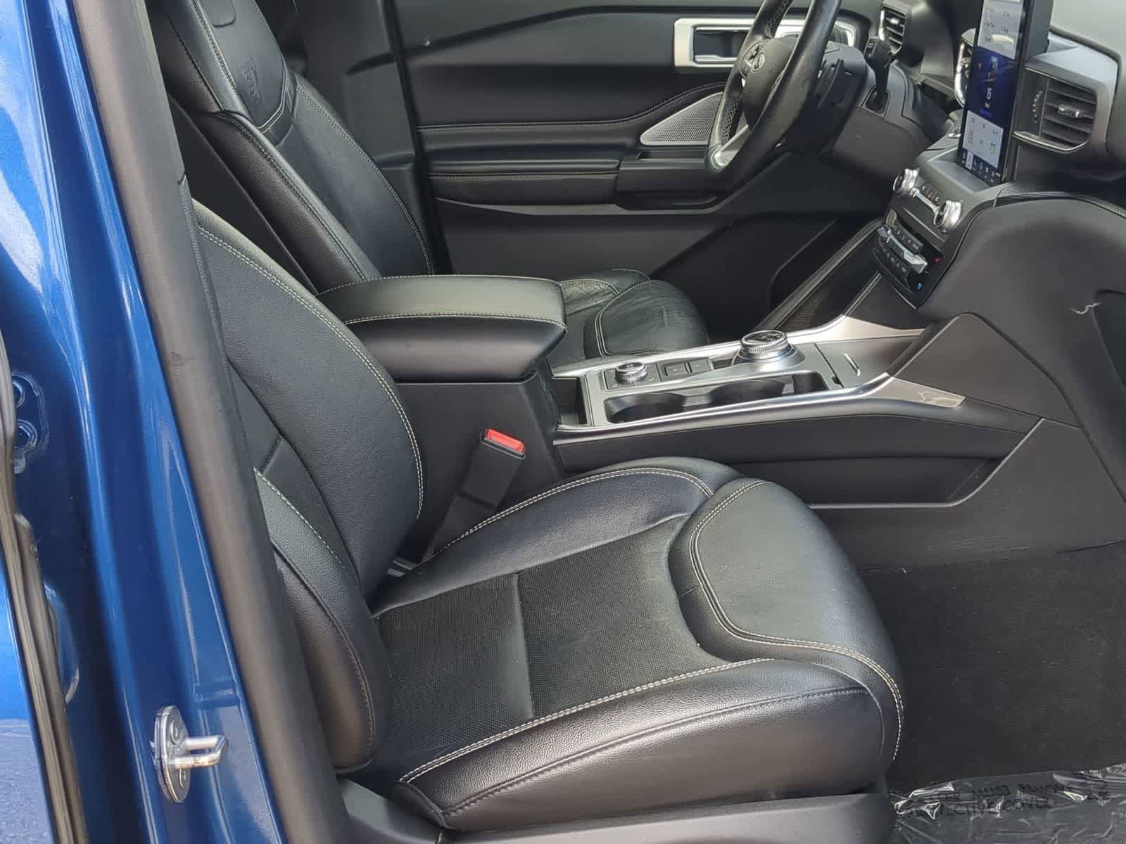 Used 2020 Ford Explorer ST w/ ST Street Pack AWD/4WD image 21