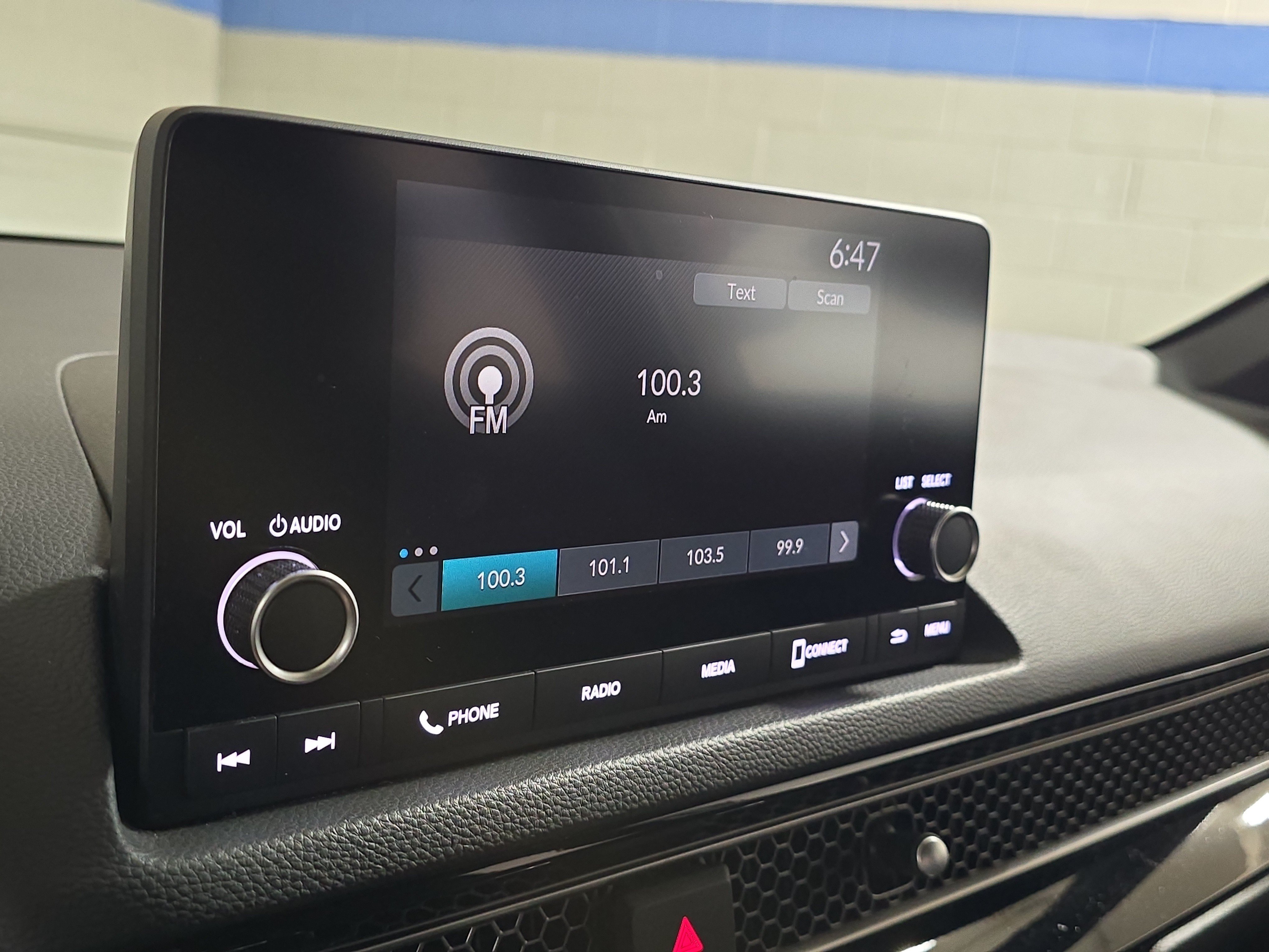 Used 2024 Honda Civic Sport image 28