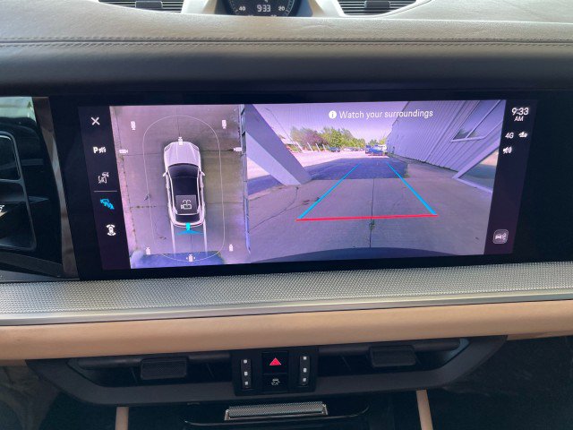 Used 2024 Porsche Cayenne Coupe image 22