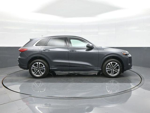 Used 2025 Audi Q5 Premium w/ Convenience Package AWD/4WD image 8