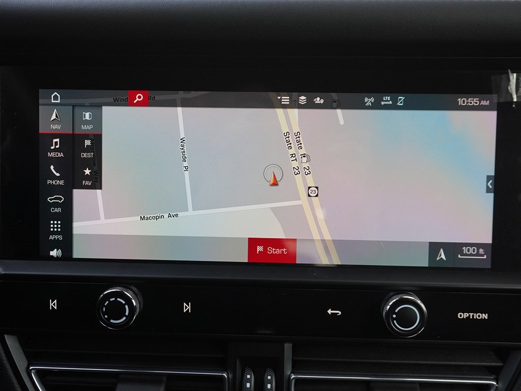 Used 2022 Porsche Macan image 49