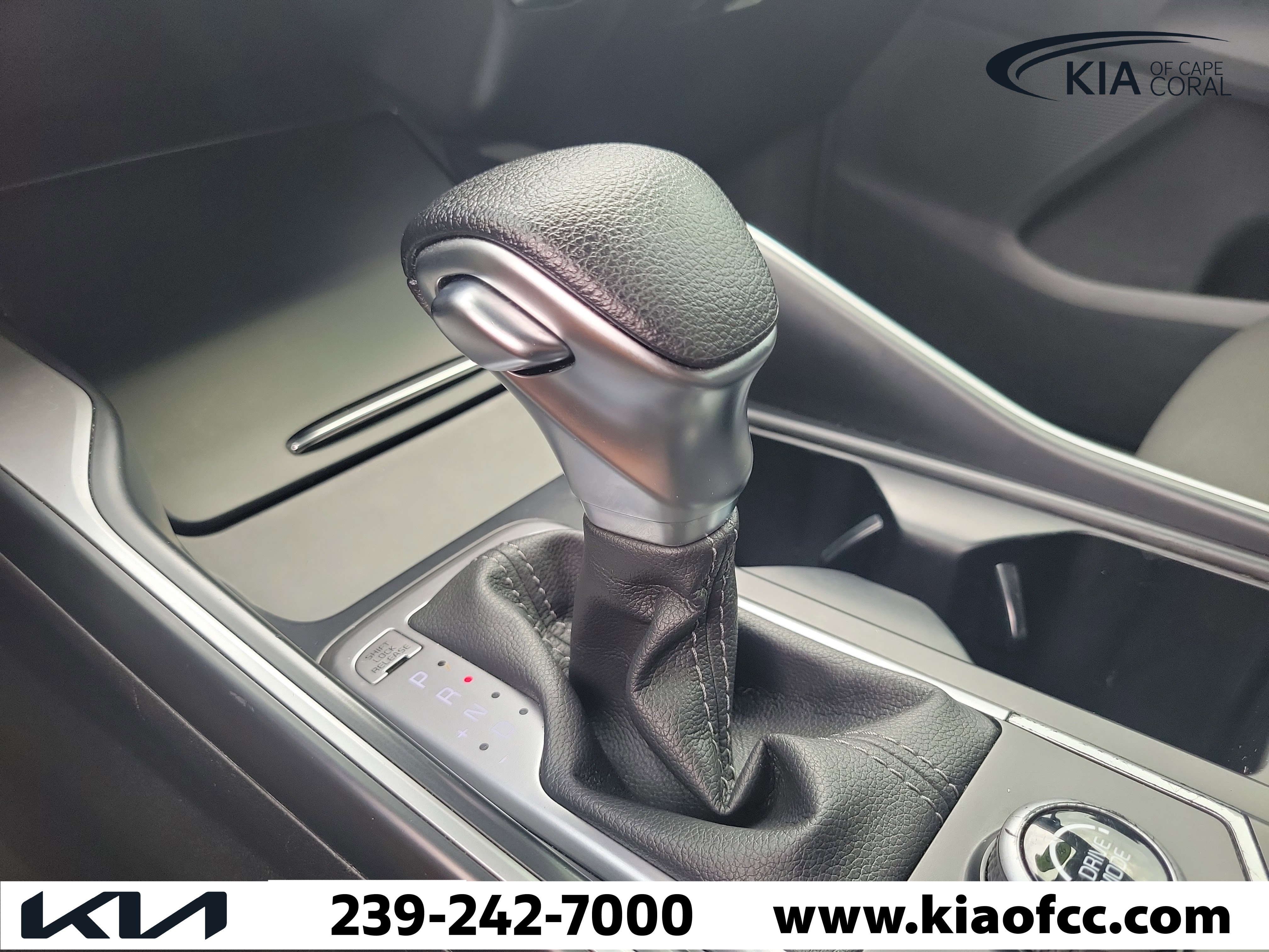 Certified 2023 Kia Sorento LX FWD image 31