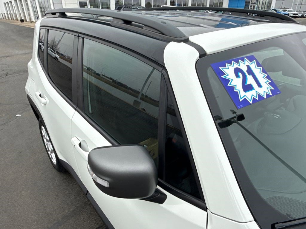 Used 2021 Jeep Renegade Limited image 14