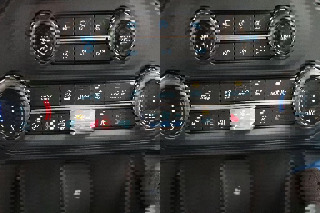 Used 2022 Ford Bronco Wildtrak image 27