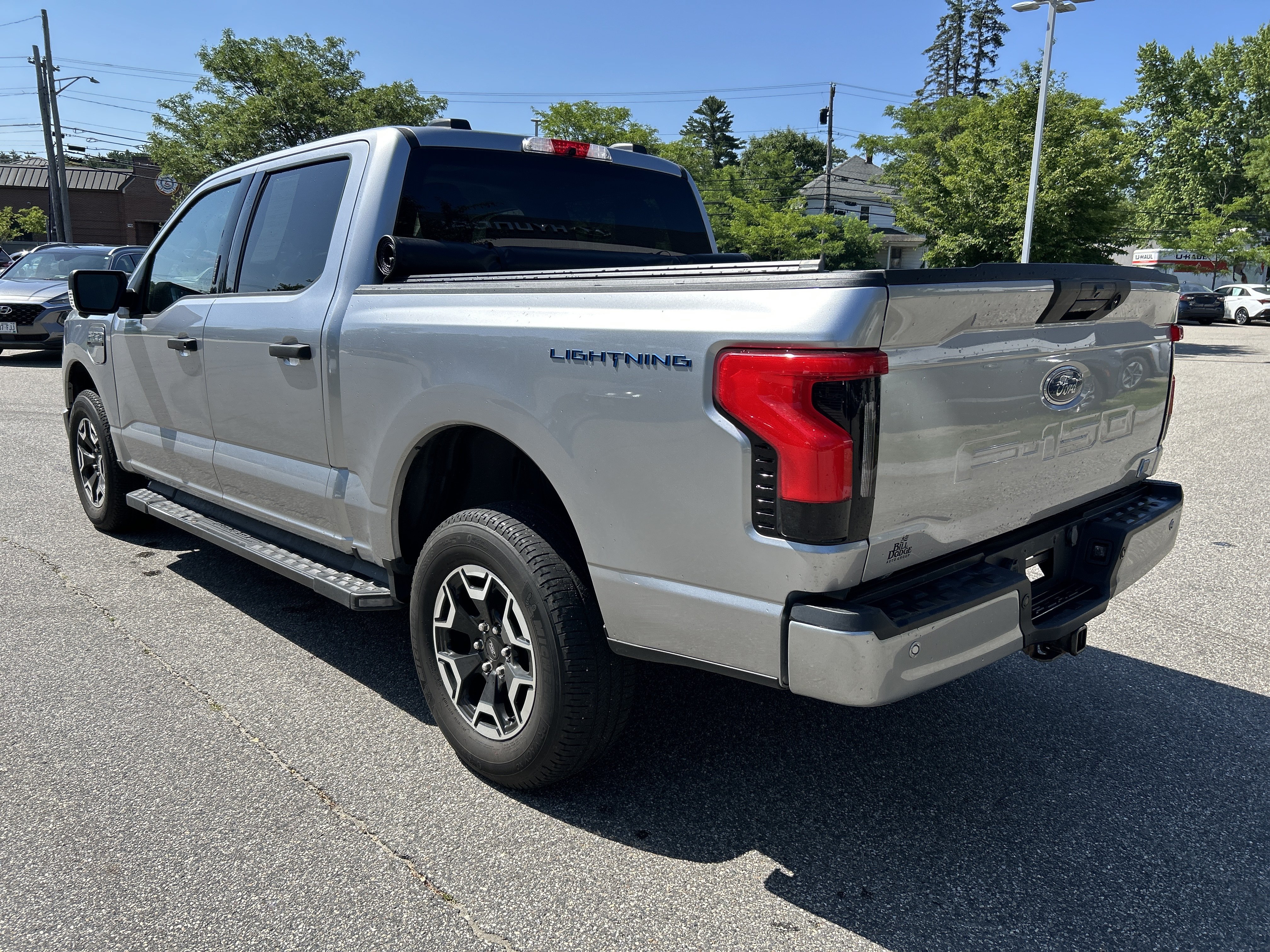 Used 2023 Ford F150 Lightning XLT AWD/4WD image 7