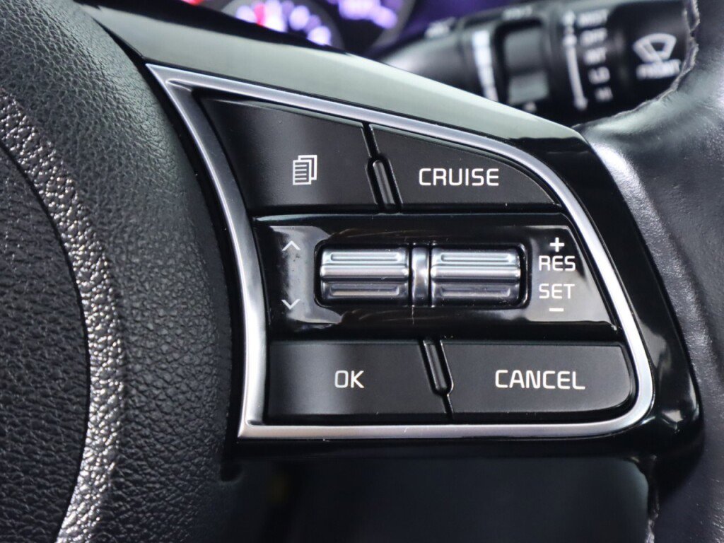 Used 2020 Kia Optima SE image 13