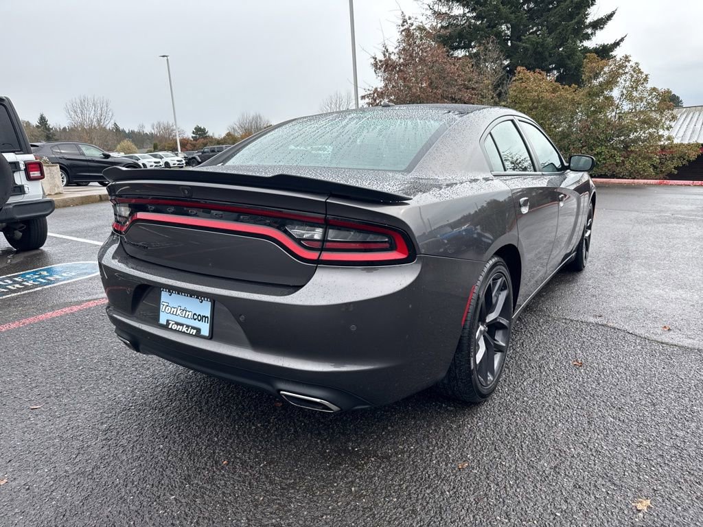Used 2021 Dodge Charger SXT w/ Blacktop Package image 7