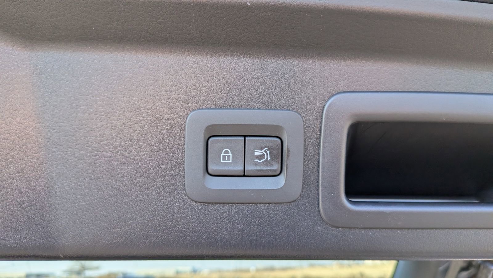 Certified 2025 MAZDA CX-30 AWD 2.5 S w/ Premium Package image 13