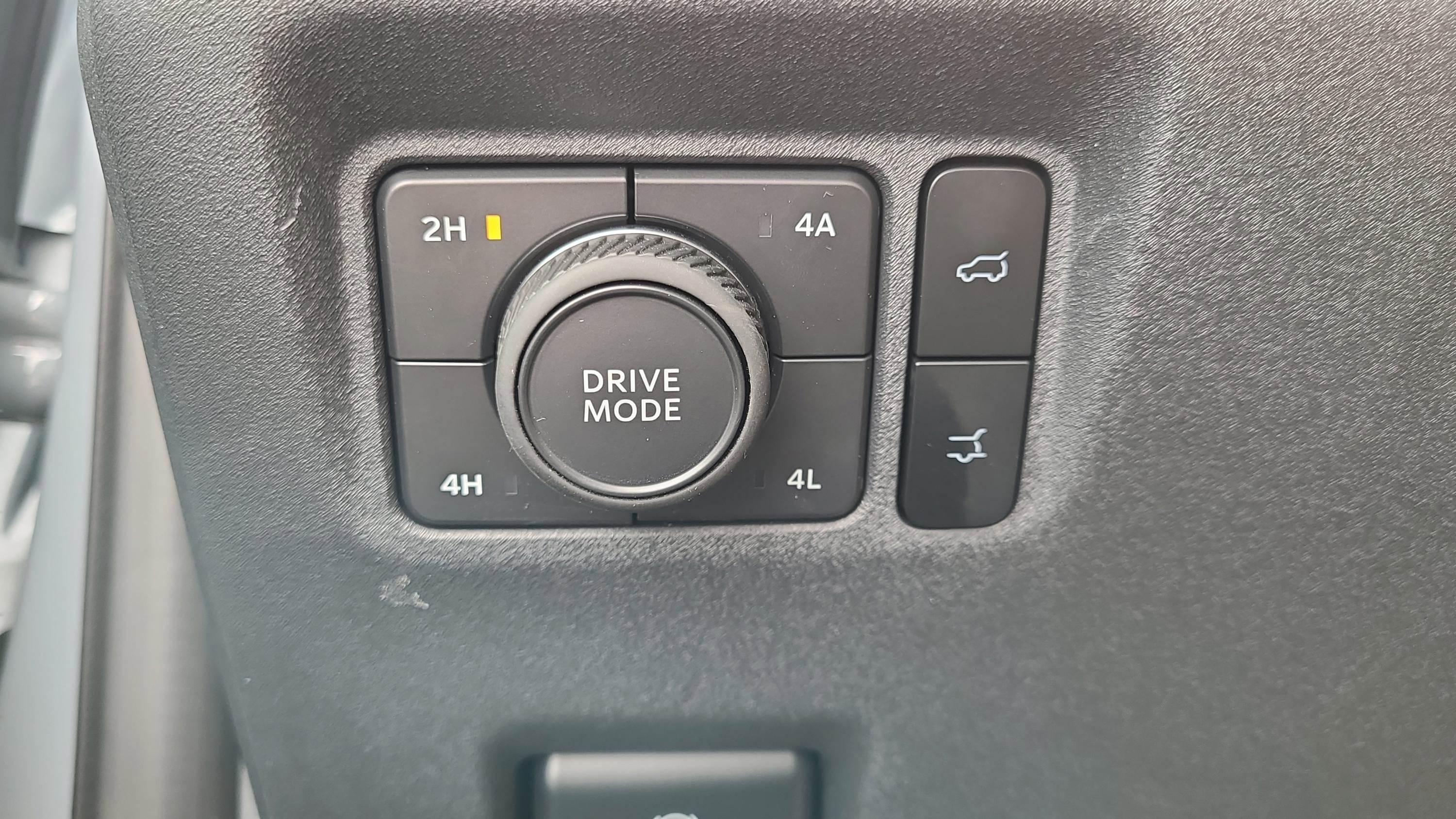 Used 2025 Ford Expedition Max Active AWD/4WD image 26