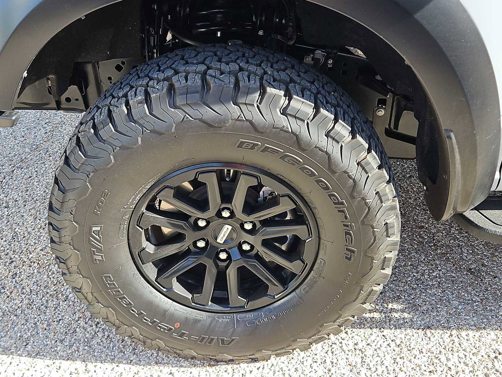 Used 2025 Ford F150 Raptor AWD/4WD image 12