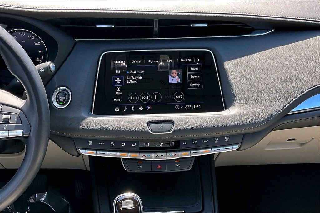 Certified 2023 Cadillac XT4 Luxury w/ Driver Awareness Package image 9